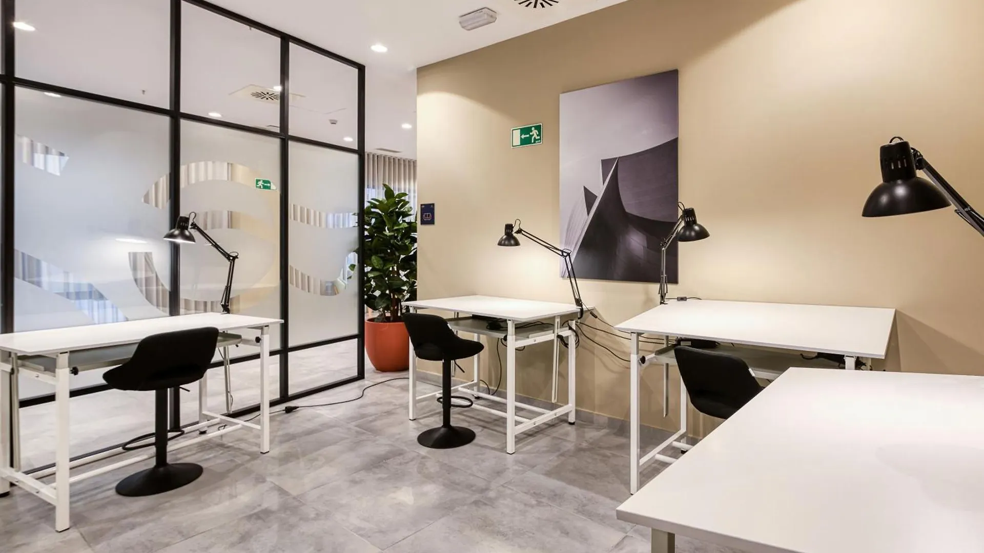 Livensa Living Studios San Sebastián - SK