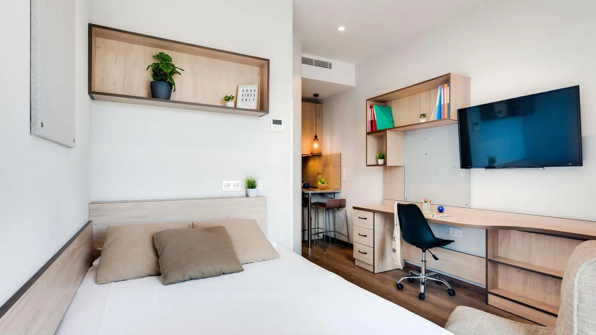 Livensa Living Studios San Sebastian contacts